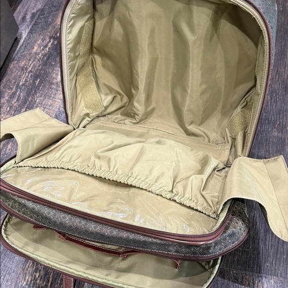 Hartmann Olive and Brown 2 wheel rolling briefcase Carry On Luggage Travel Bag. - Picture 8 of 15